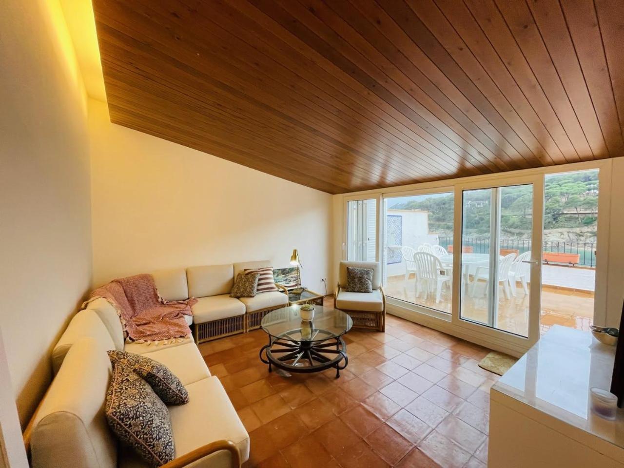 Апартаменты Tamariu Platja - Penthouse On Passeig Del Mar. Экстерьер фото