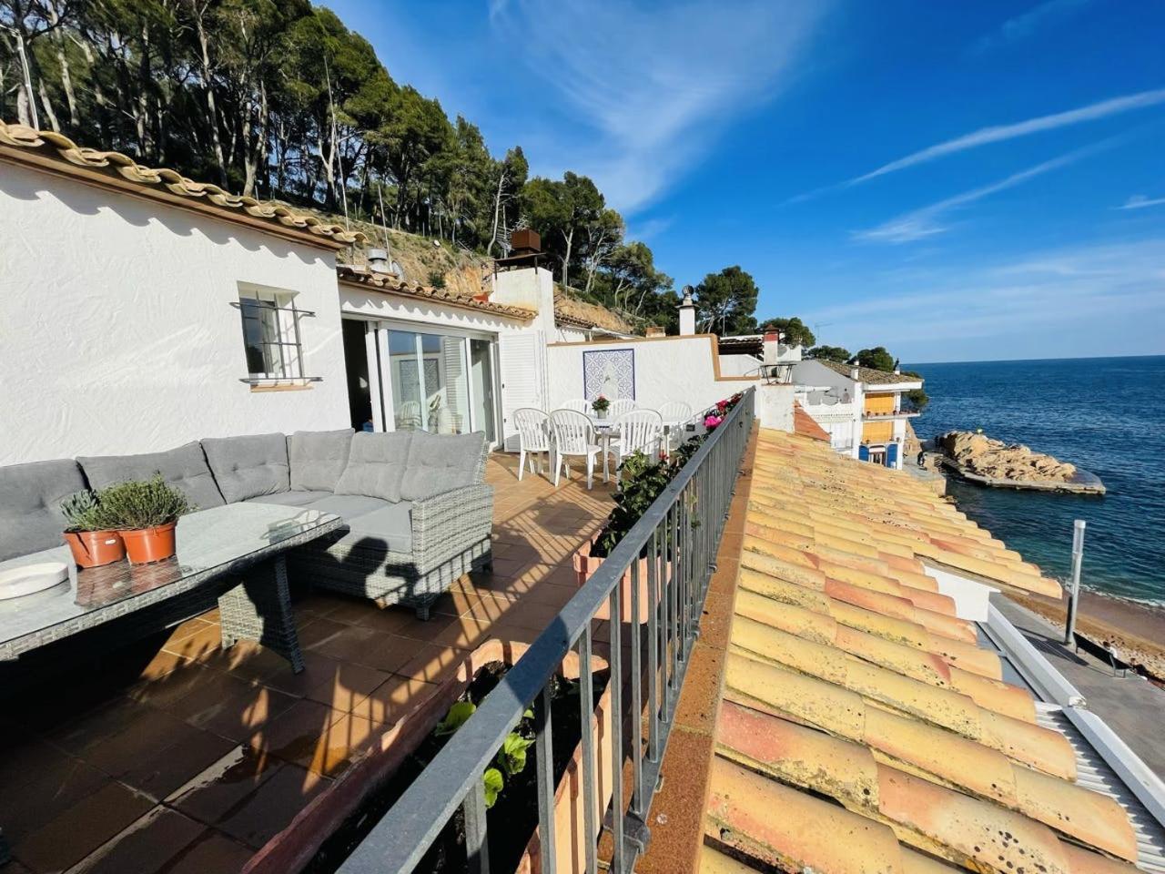 Апартаменты Tamariu Platja - Penthouse On Passeig Del Mar. Экстерьер фото
