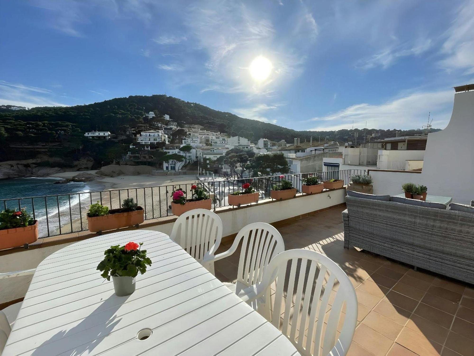 Апартаменты Tamariu Platja - Penthouse On Passeig Del Mar. Экстерьер фото