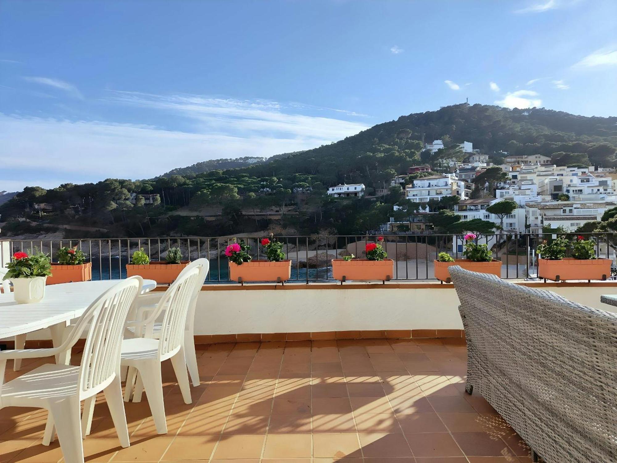 Апартаменты Tamariu Platja - Penthouse On Passeig Del Mar. Экстерьер фото