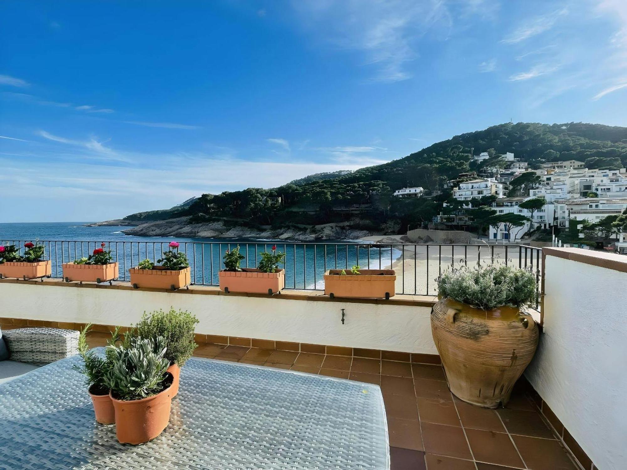 Апартаменты Tamariu Platja - Penthouse On Passeig Del Mar. Экстерьер фото